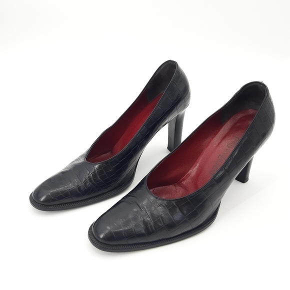 YSL | Vintage Croc Embossed Leather Heels in Black - Picture 11 of 11